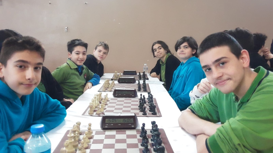 Satranç turnuvasına katılım sağladık.